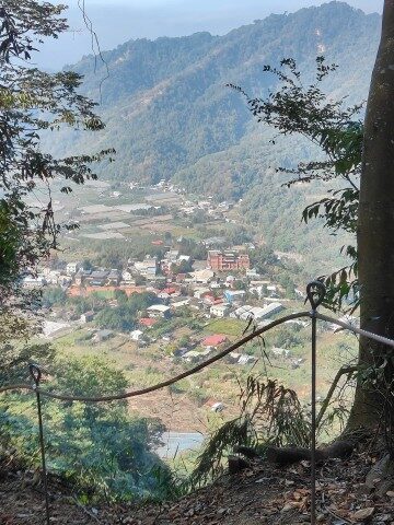 Shuangqi Ambuping Trail - Overlooking the scenery