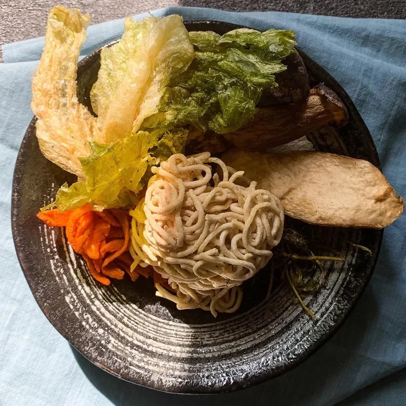 台式香酥鍋拉麵
