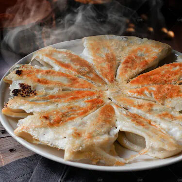 黃金脆皮鍋貼 煎餃 50粒