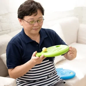 如何鍛鍊老人手眼協調？銀髮族健康輔具｜【Weplay】手部平衡魚｜樂齡網
